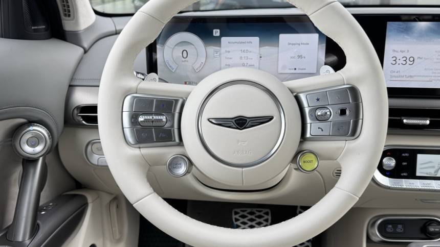 2025 Genesis GV60 KMUKEDSB0SU028051
