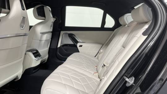 2025 BMW i7 WBY53EJ04SCU52736