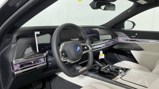 2025 BMW i7 WBY53EJ04SCU52736