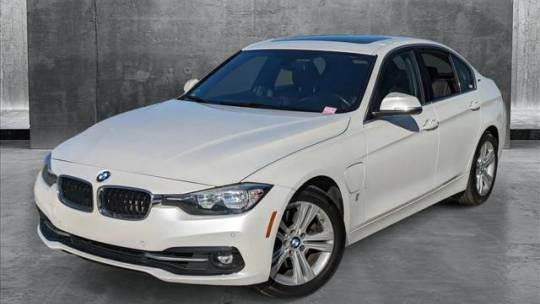 2017 BMW 3 Series WBA8E1C37HA029661