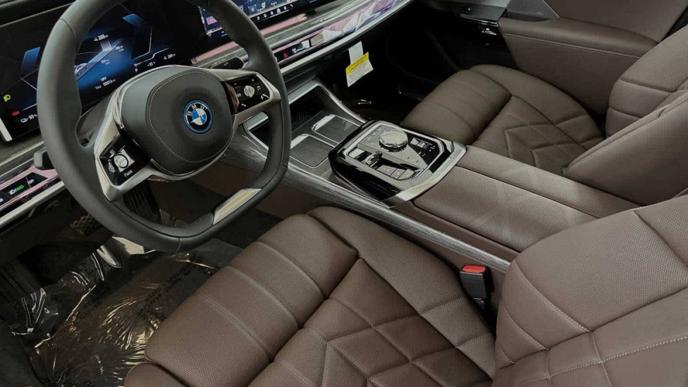 2024 BMW i7 WBY43EJ03RCR34278