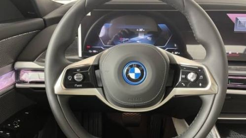 2025 BMW i7 WBY53EJ04SCU52736