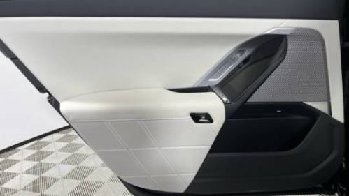 2025 BMW i7 WBY53EJ04SCU52736