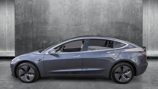 2018 Tesla Model 3 5YJ3E1EA4JF021894