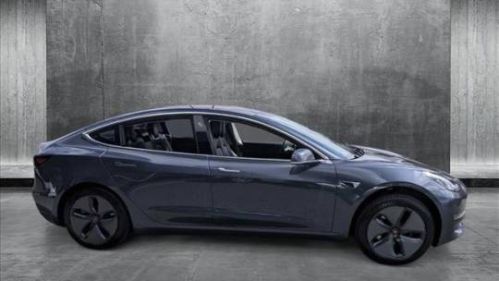 2018 Tesla Model 3 5YJ3E1EA4JF021894