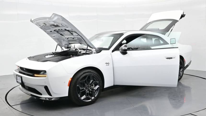 2025 Dodge Charger Daytona 2C3CDBCK5SR550432