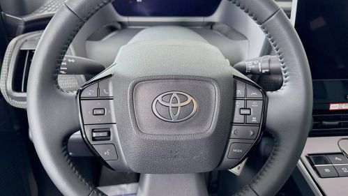 2025 Toyota bZ4X JTMABACA1SA092998