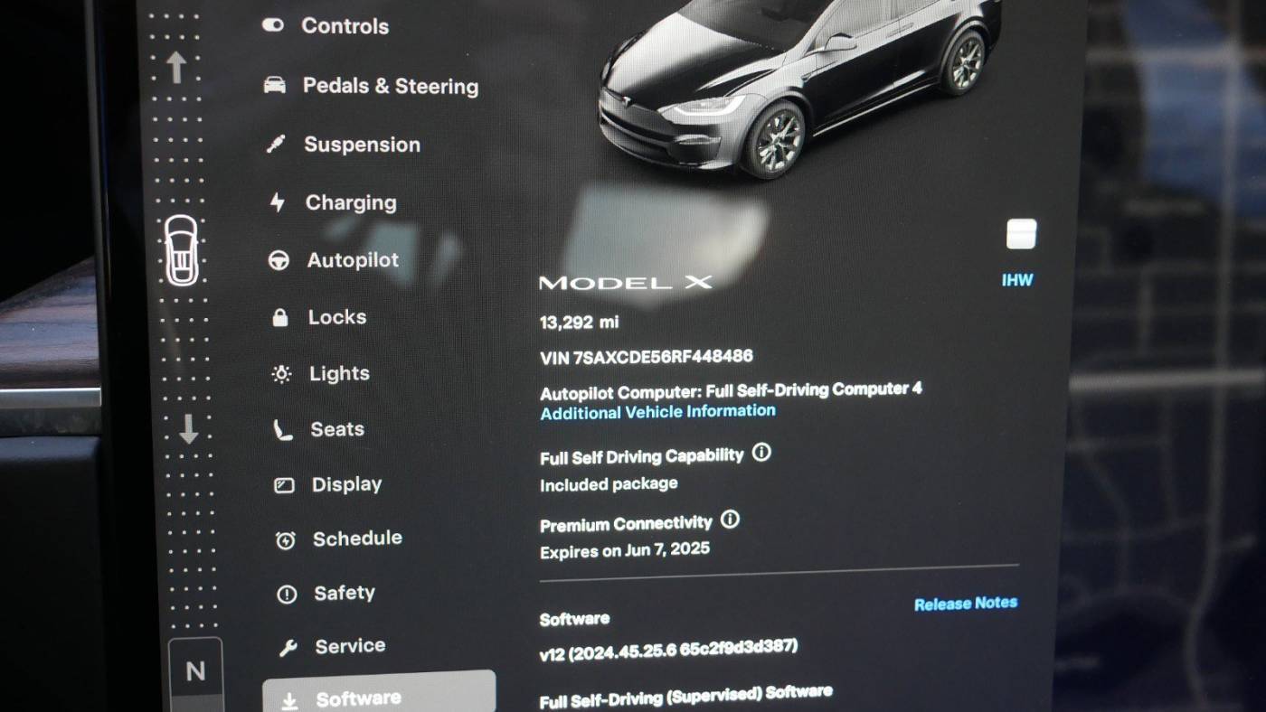 2024 Tesla Model X 7SAXCDE56RF448486
