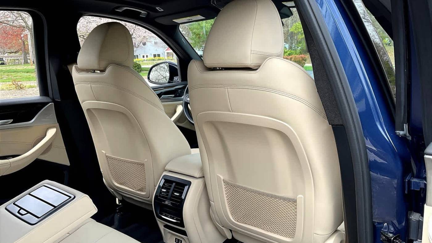 2021 BMW X3 5UXTS1C02M9E50423