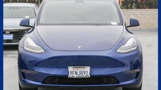 2023 Tesla Model Y 7SAYGDEE2PA077605
