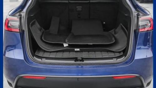 2023 Tesla Model Y 7SAYGDEE2PA077605