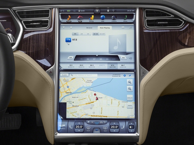2016 Tesla Model S 5YJSA1E26GF138420