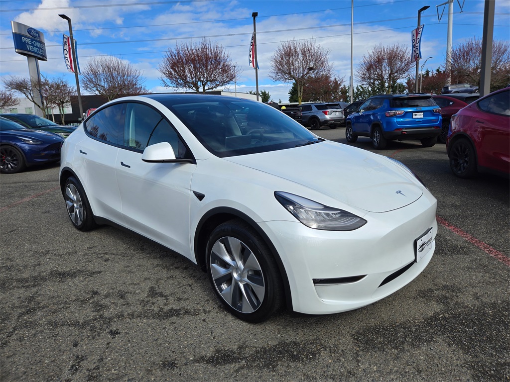 2021 Tesla Model Y 5YJYGDEE6MF160045