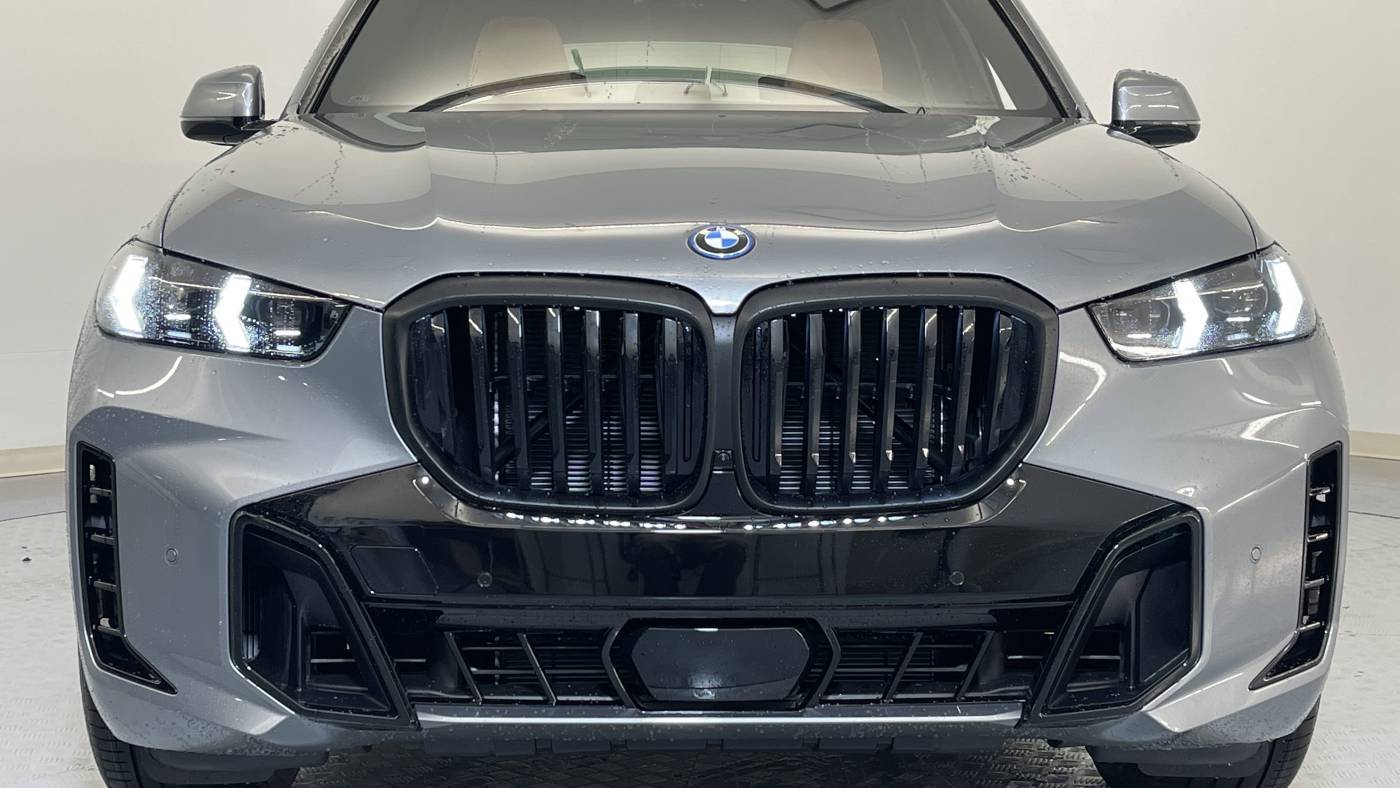 2025 BMW X5 5UX43EU06S9Z96501