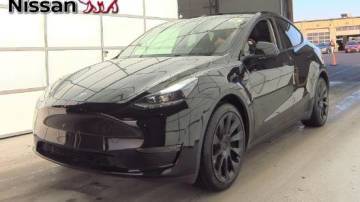2023 Tesla Model Y 7SAYGDEEXPA213544