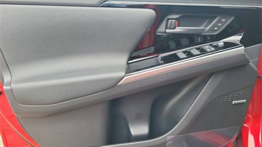 2025 Subaru Solterra JTMABABA3SA095662