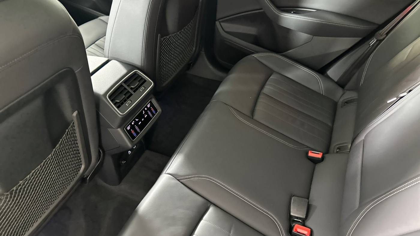 2022 Audi e-tron WA1AAAGE9NB022335
