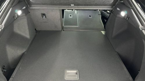 2025 Audi Q4 e-tron WA13UBFZXSP042019