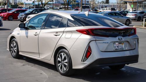 2017 Toyota Prius Prime JTDKARFP6H3063841