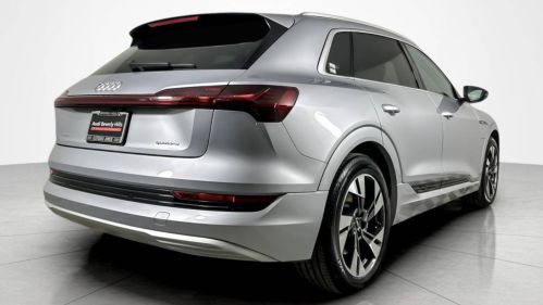 2022 Audi e-tron WA1AAAGE9NB022335