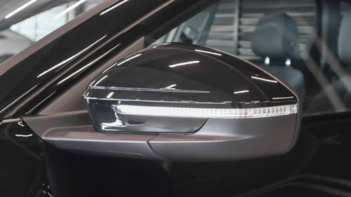 2025 Audi Q6 e-tron WA114BGF7SA026620