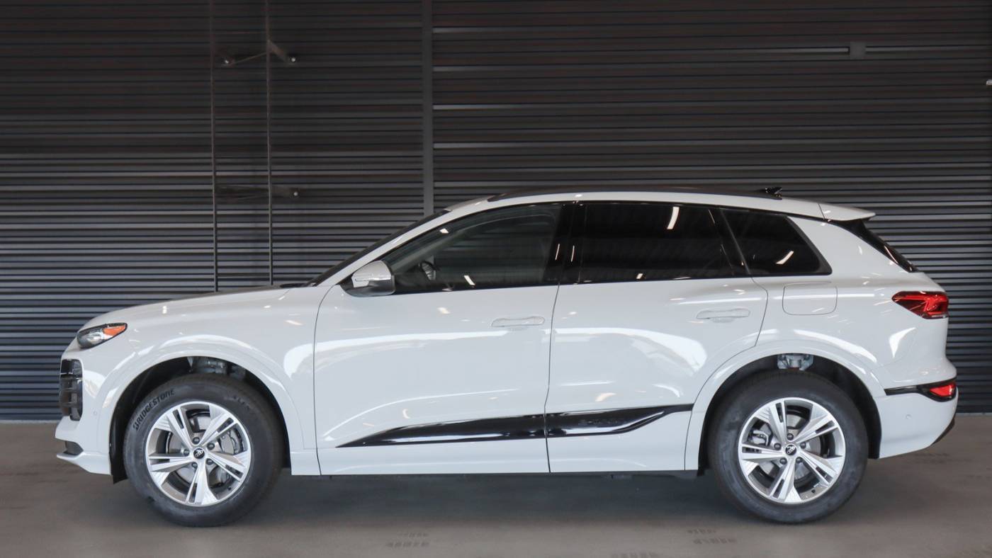 2025 Audi Q6 e-tron WA112BGF4SA027357