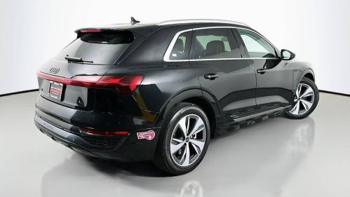 2024 Audi Q8 e-tron WA14AAGE2RB014970