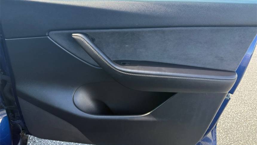 2021 Tesla Model Y 5YJYGDEF1MF258277