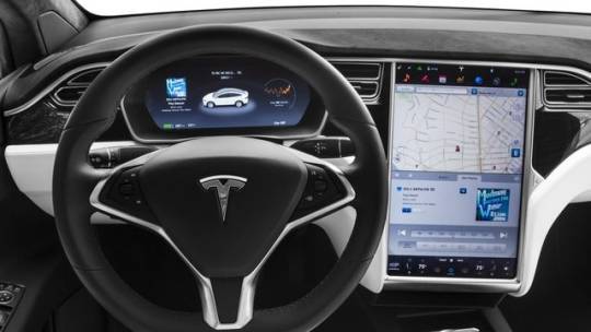 2016 Tesla Model X 5YJXCAE27GF019470
