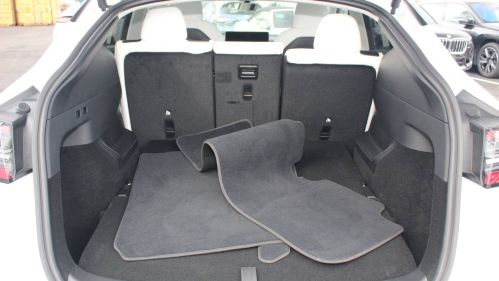 2024 Tesla Model Y 7SAYGAEE2RF177093