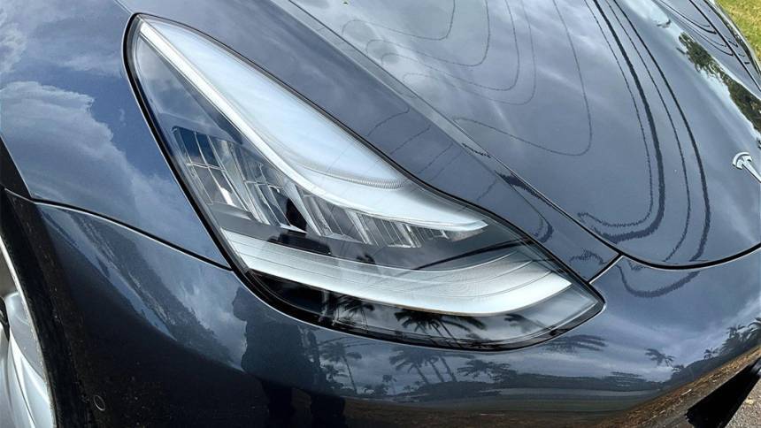 2020 Tesla Model 3 5YJ3E1EB5LF619892