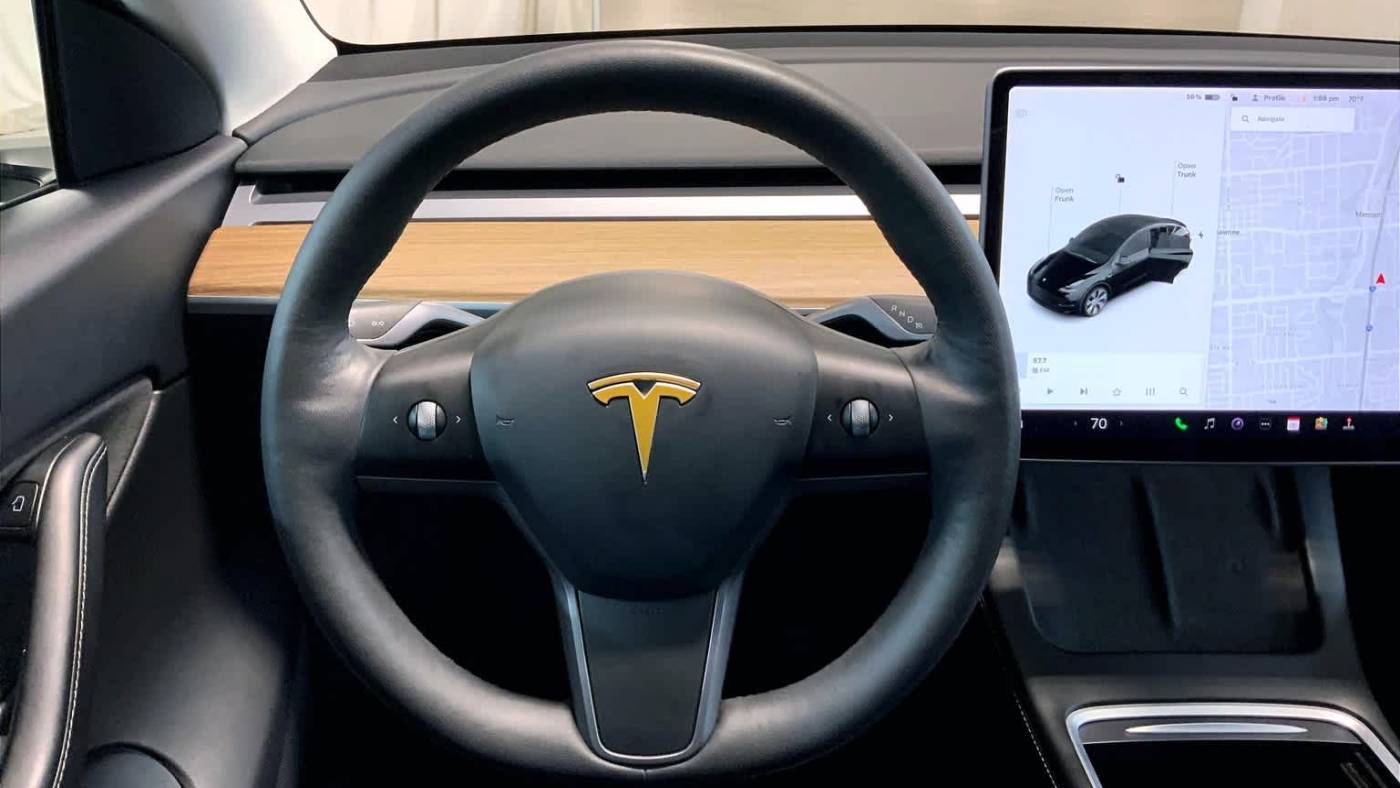 2021 Tesla Model Y 5YJYGDEE7MF192096