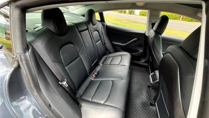 2020 Tesla Model 3 5YJ3E1EB5LF619892