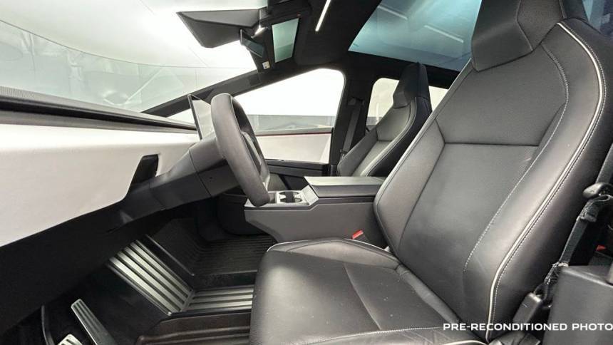 2024 Tesla Cybertruck - Images - 11