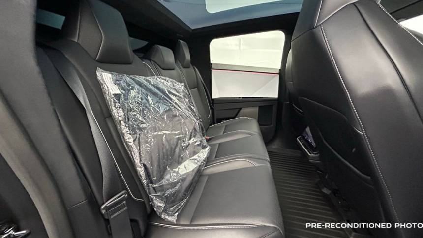 2024 Tesla Cybertruck - Images - 13
