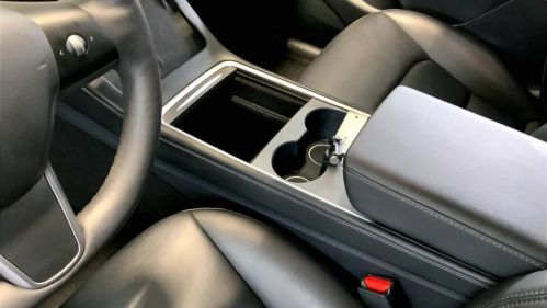 2021 Tesla Model Y 5YJYGDEE7MF192096