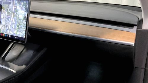2021 Tesla Model Y 5YJYGDEEXMF305457