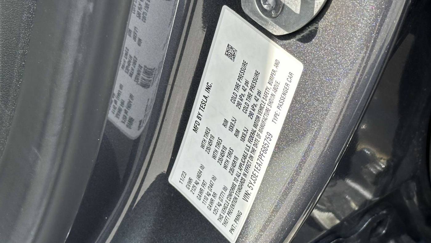 2023 Tesla Model 3 5YJ3E1EA7PF685759