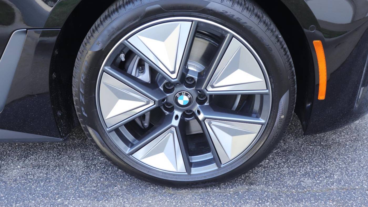 2025 BMW i4 WBY23HD01SFU84607