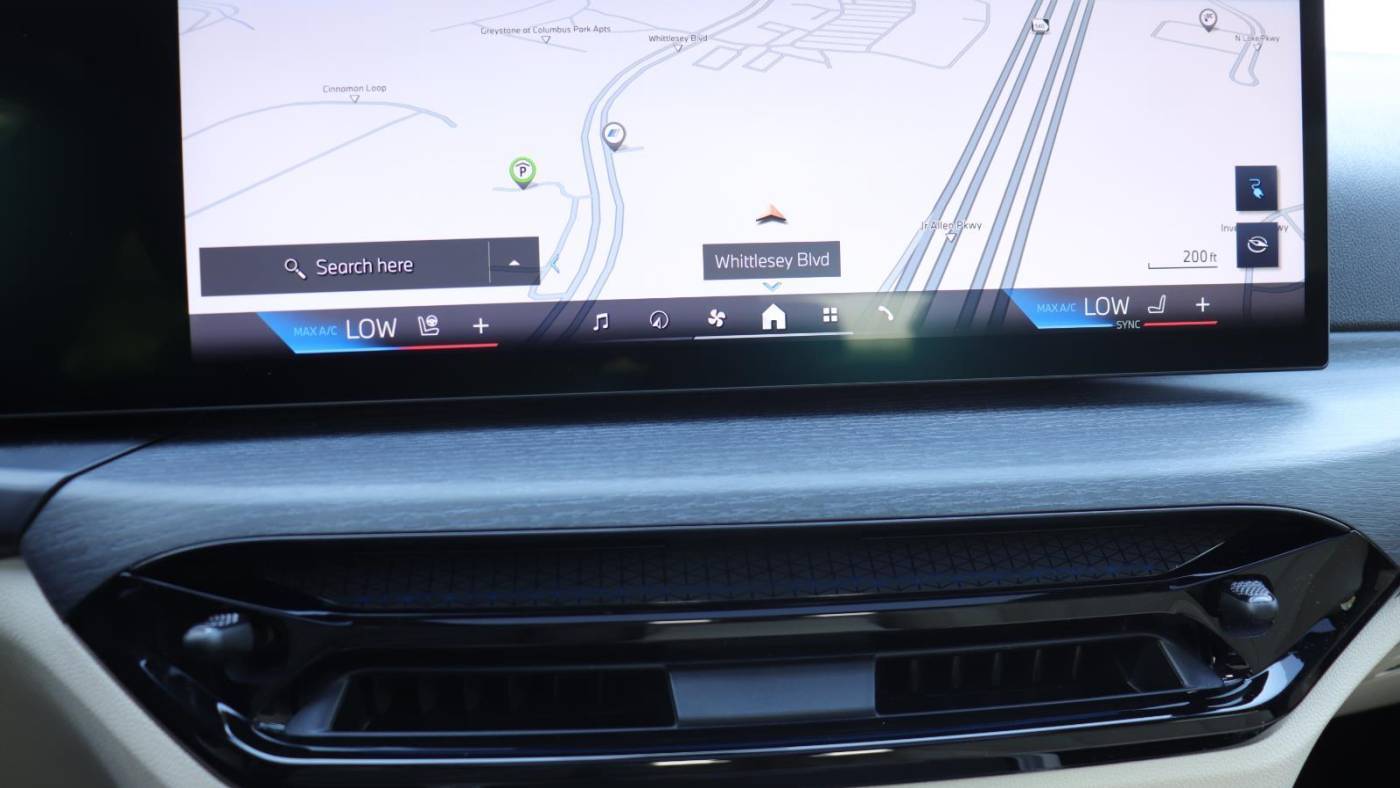2025 BMW i4 WBY23HD01SFU84607