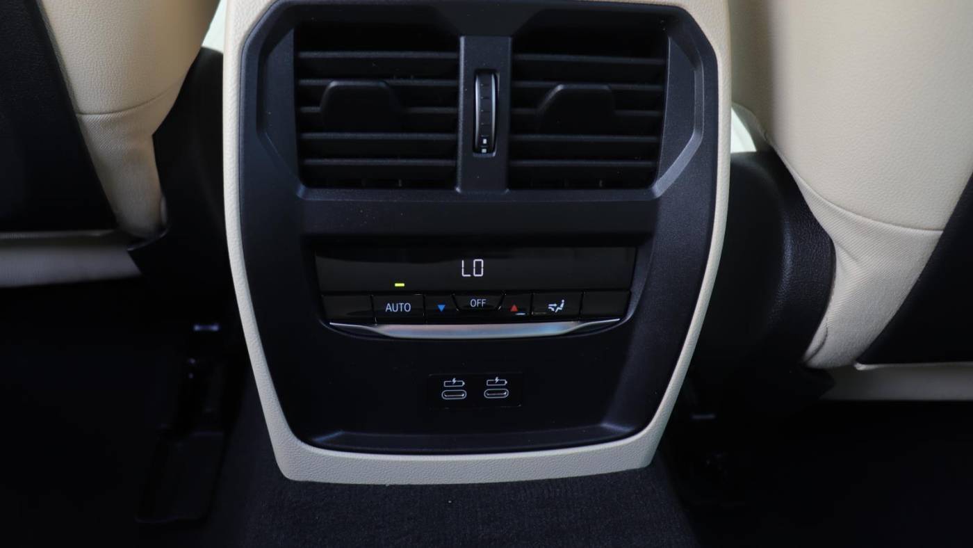 2025 BMW i4 WBY23HD01SFU84607