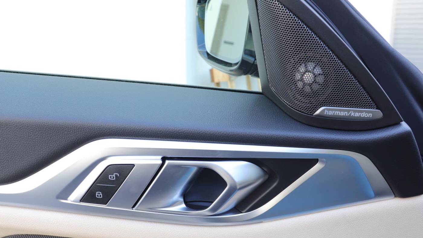 2025 BMW i4 WBY23HD01SFU84607