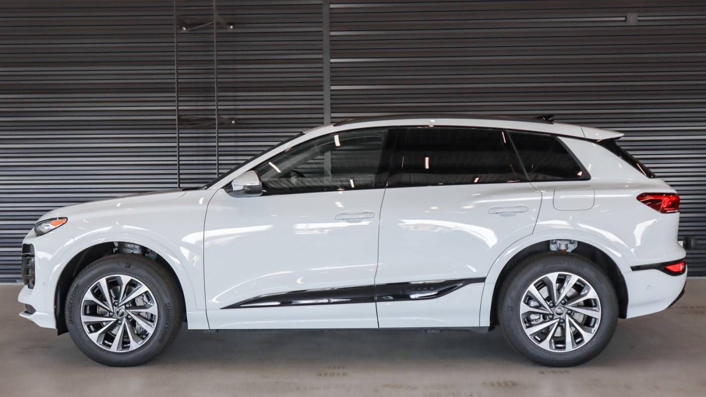 2025 Audi Q6 e-tron WA114BGF1SA027214