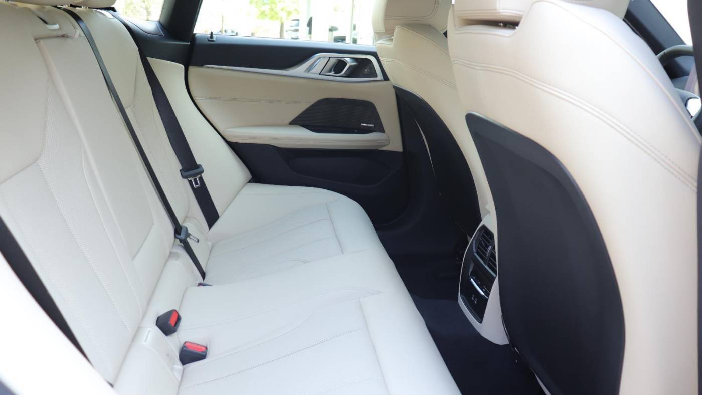 2025 BMW i4 WBY23HD01SFU84607