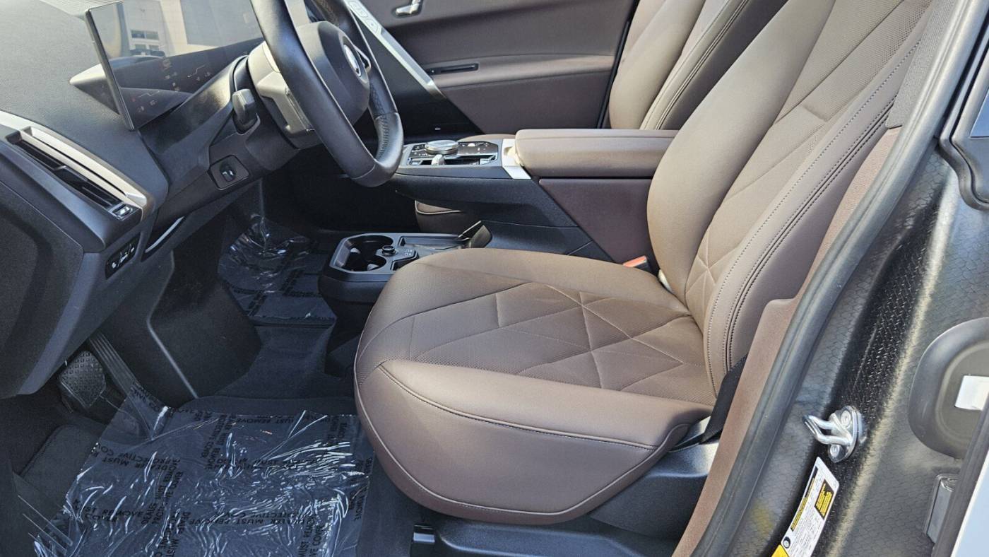 2023 BMW iX WB523CF06PCM36588