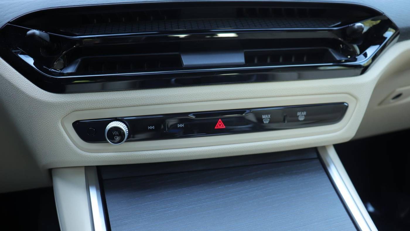 2025 BMW i4 WBY23HD01SFU84607