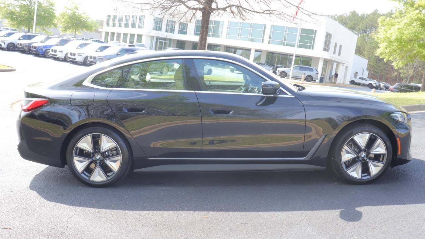 2025 BMW i4 WBY23HD01SFU84607