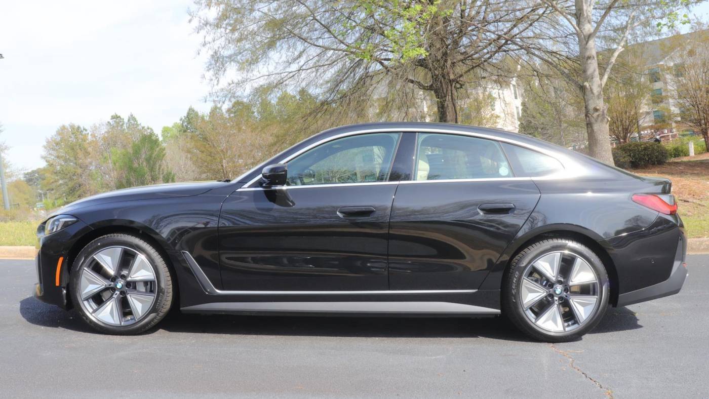 2025 BMW i4 WBY23HD01SFU84607