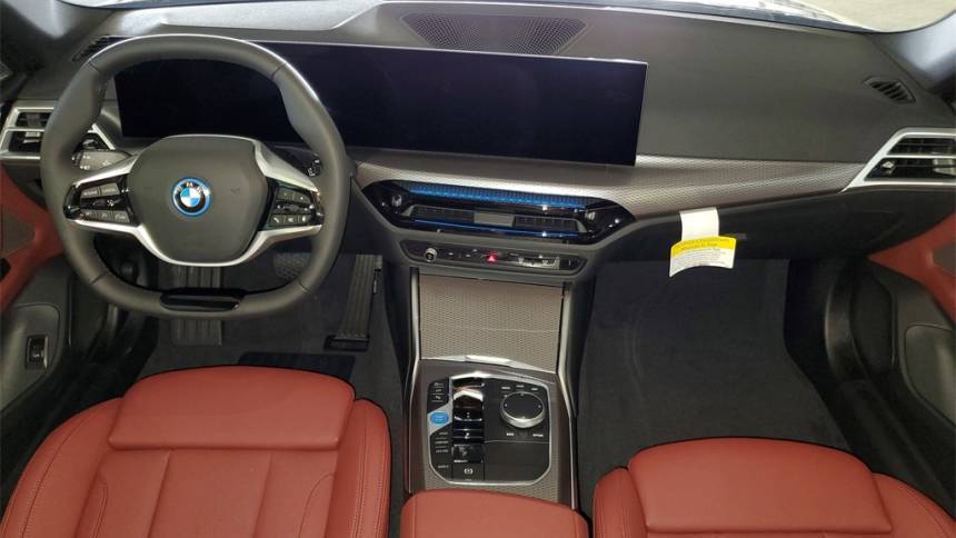 2025 BMW i4 WBY23HD03SFU86407