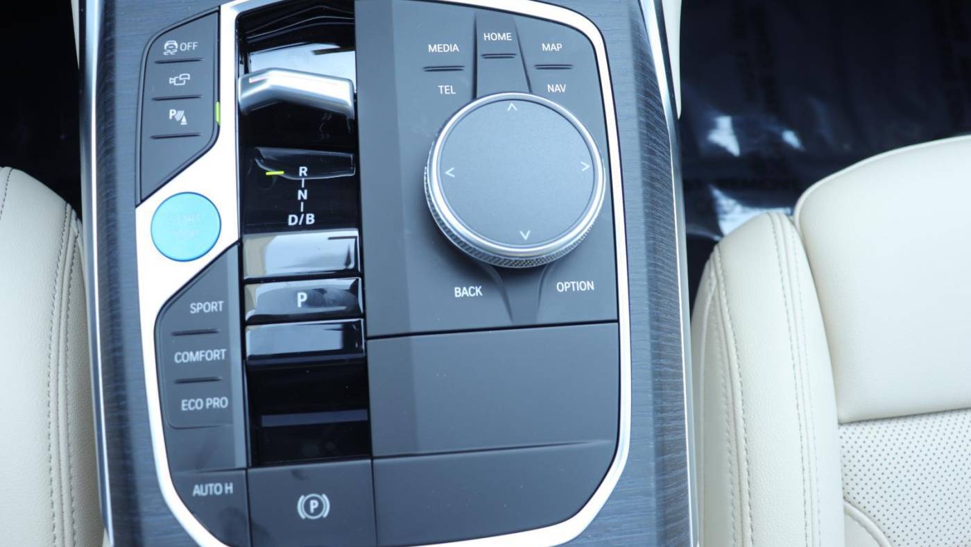 2025 BMW i4 WBY23HD01SFU84607